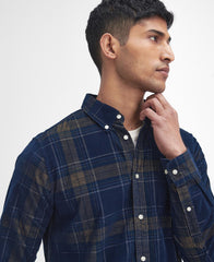 Barbour Southfield Tailored Long-Sleeved Shirt in Inky Blue