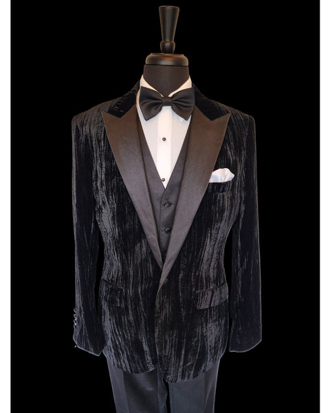 '-Rainwater's -Rainwater's - Tuxedo Rental - Black Crushed Velvet Peak Lapel Tuxedo Rental -