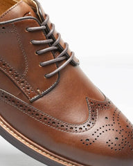 Florsheim Anthem Wingtip Oxford in Tan