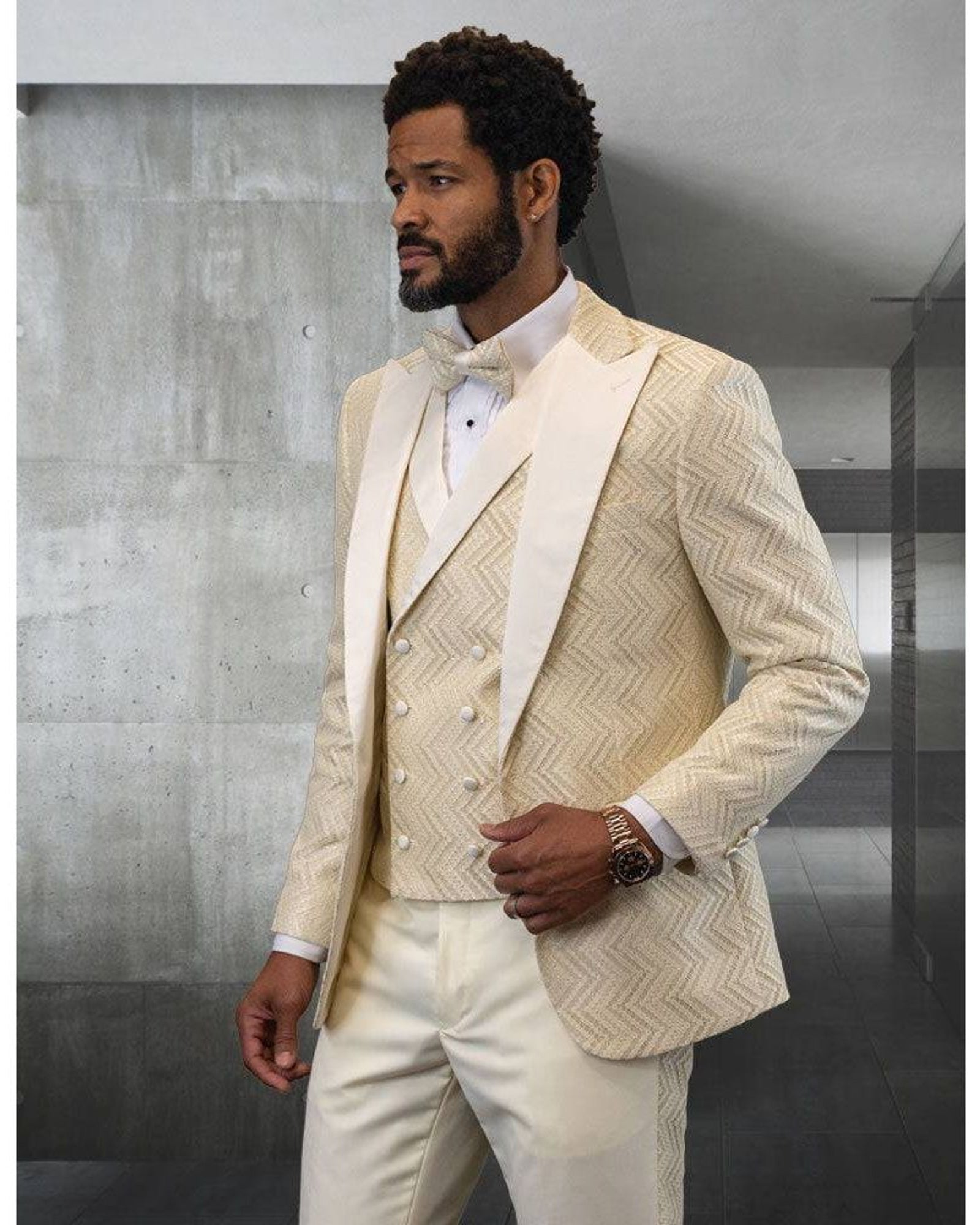 Ivory Chevron Weave  Peak Lapel Tuxedo Rental - Rainwater's Men's Clothing and Tuxedo Rental
