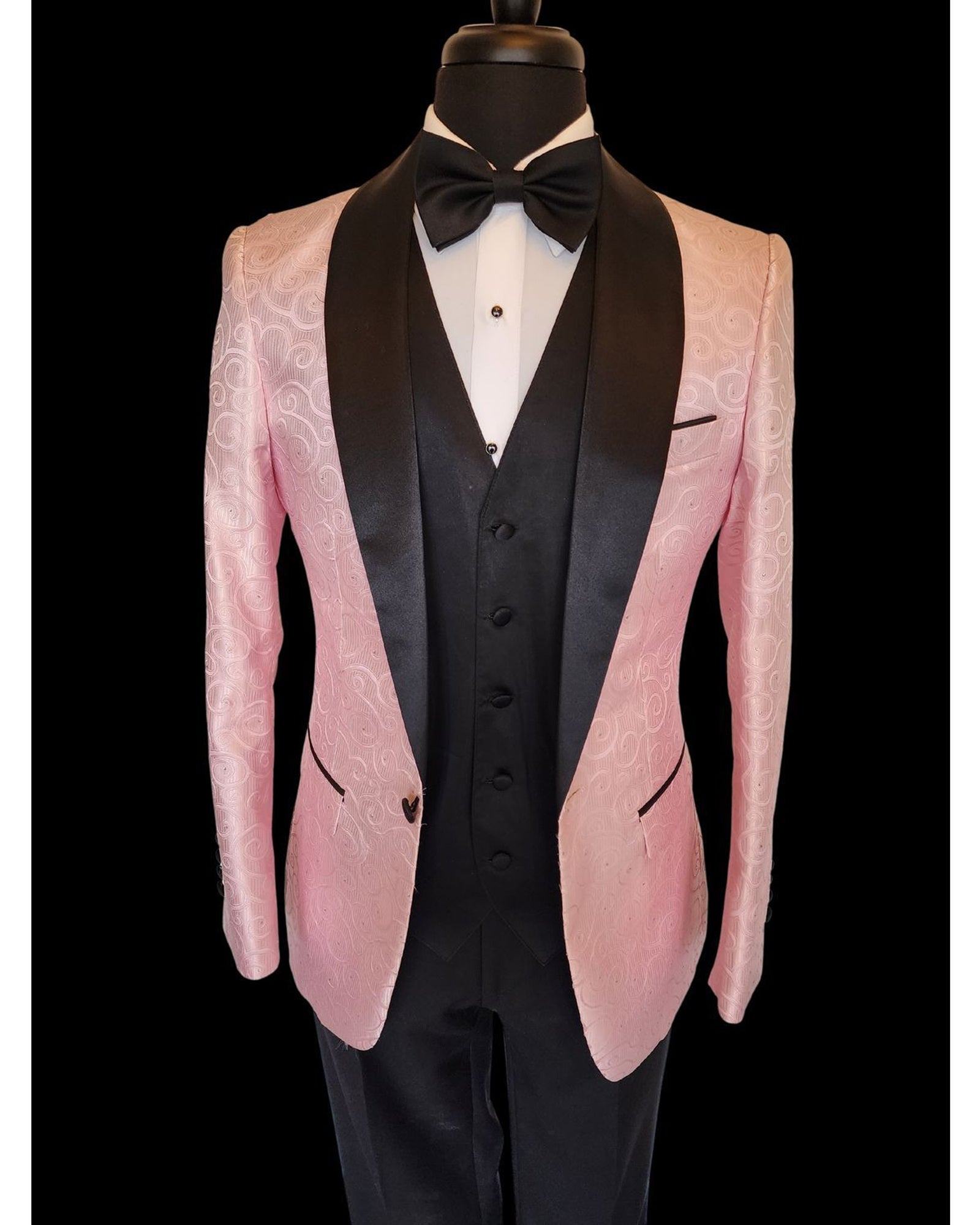 '-Rainwater's -Rainwater's - Tuxedo Rental - Pink Swirl & Dot Textured Shawl Tuxedo Rental -